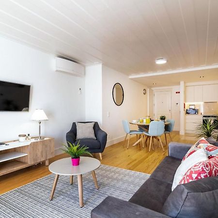Amazing 1Bdr Apartment In Chiado By Lovelystay Lisboa Exterior foto